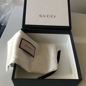 Gucci dust bag and box